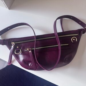 LIKE NEW TAH Nomad Fanny Pack